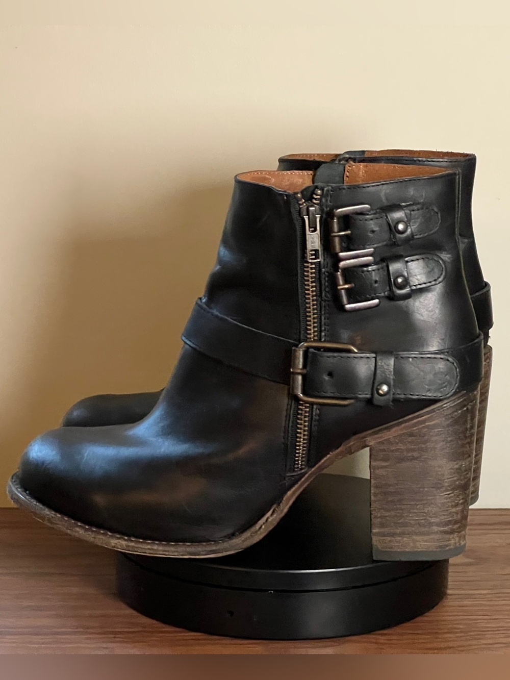 Freebird Bolo Leather Buckle Heeled Boots - US 12 - Picture 6 of 12